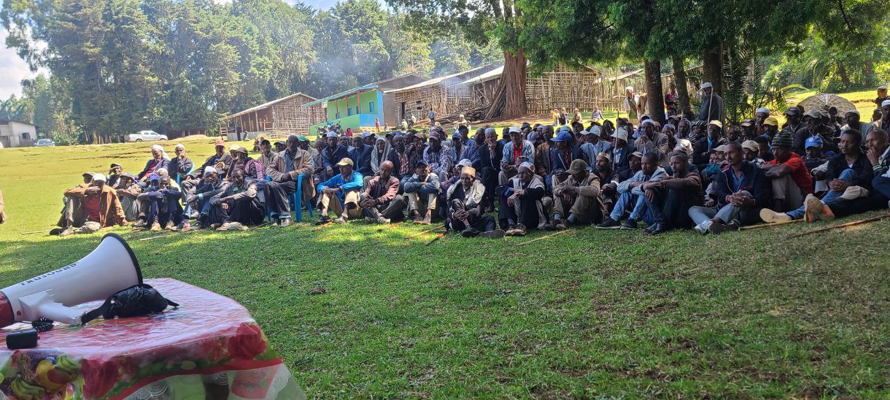 Community meeting — Gaber work in Ezha, Gurage Zone